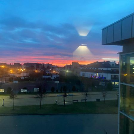 Hotel Absolwent Gostyń 外观 照片