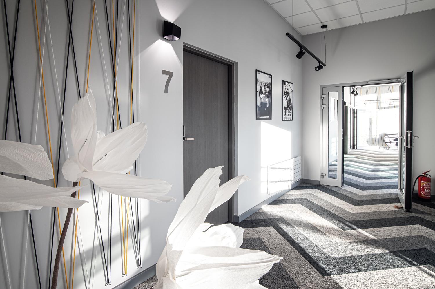 Hotel Absolwent Gostyń 外观 照片