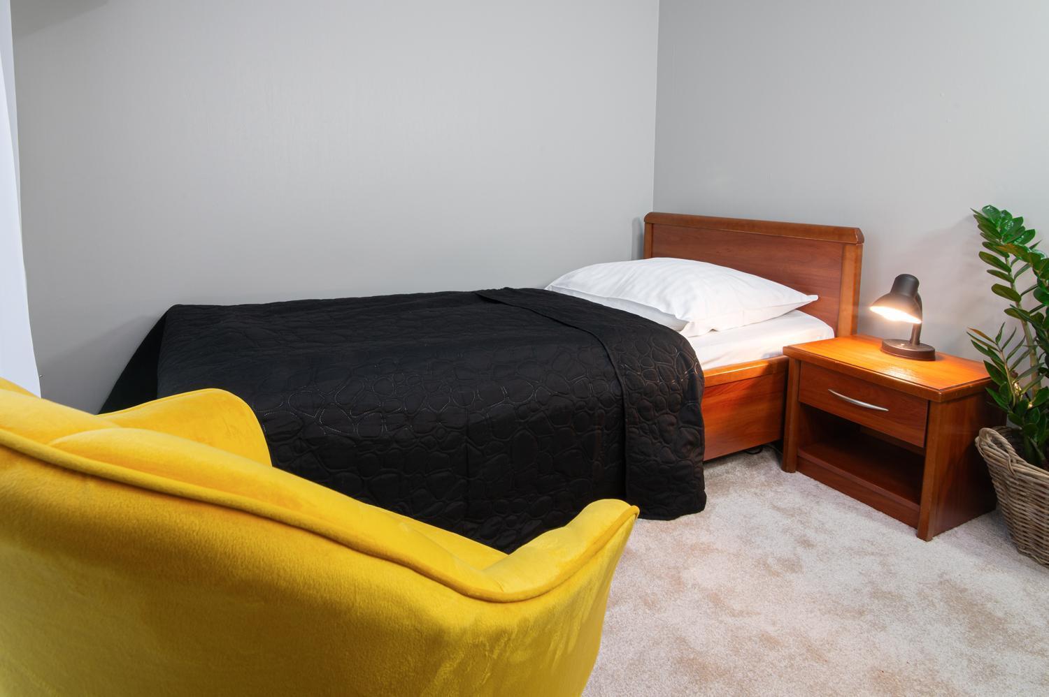 Hotel Absolwent Gostyń 外观 照片